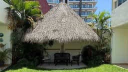 3rd Floor Escape | Pool, Cafés & Foodie Spots - Image 4