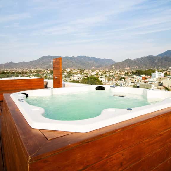 Bambú Residencial, Pool Onsite, 5 min from Beach! - Image 1