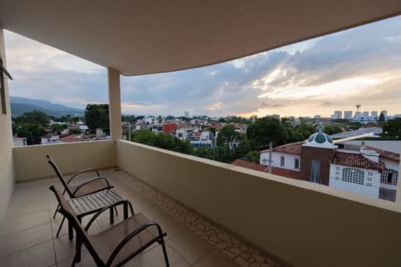 Mountain view Penthouse: Pool, Private balcony - Image 5